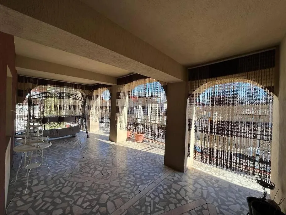 Villa Vila 8 Oaspeti Bucharest Romania